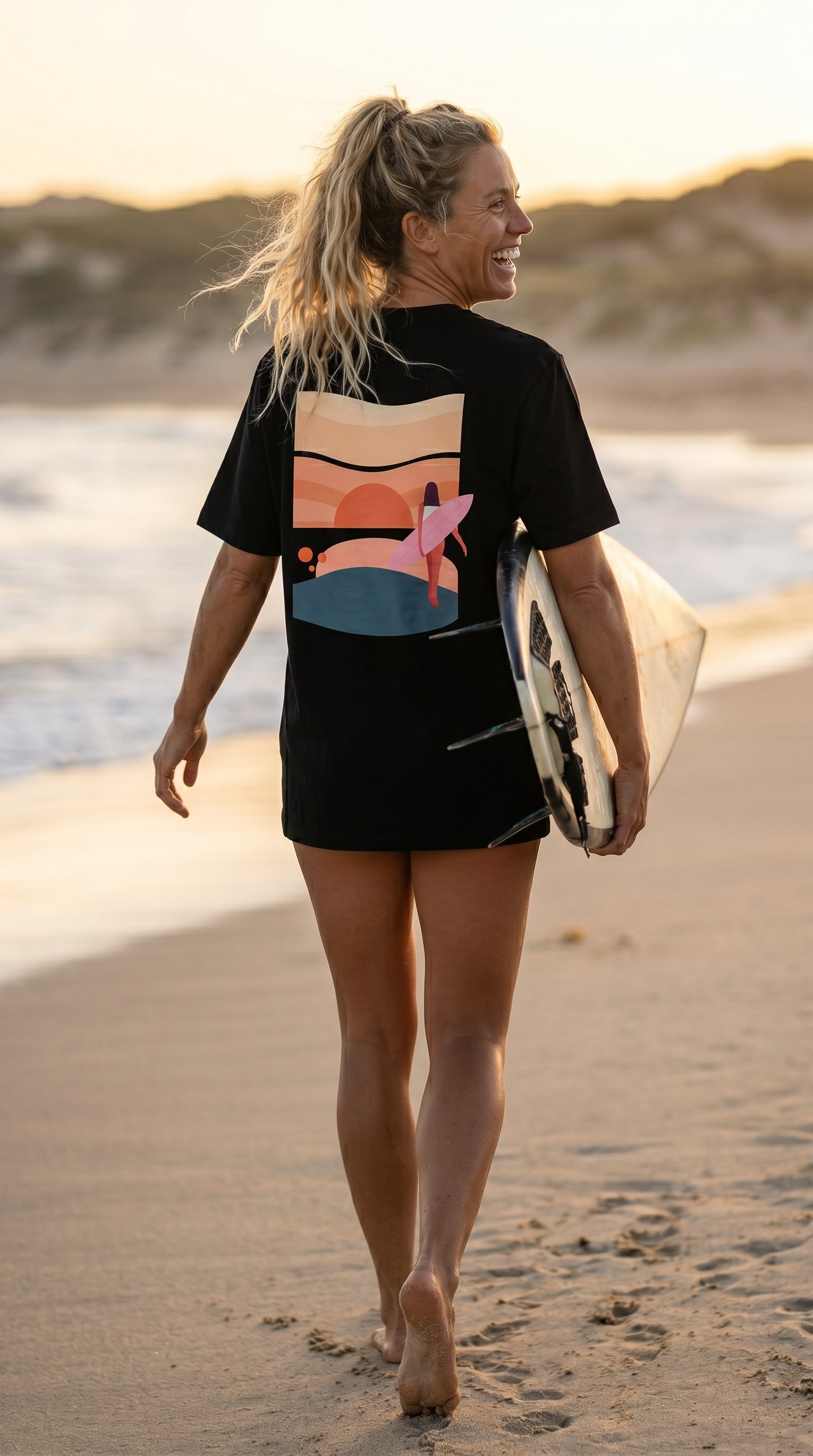 Kuta Heavyweight Unisex T-Shirt — Surfer Girl